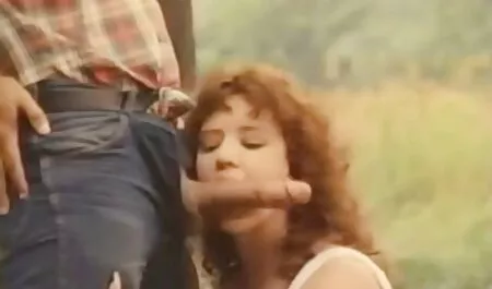जब आस-पास कोई महिला नहीं होती है, मूवी सेक्सी बीएफ तो यह दोस्त खुद को शांत करता है
