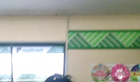 चेस्टनट लुसिंडा खुद को एक डिल्डो के साथ bf सेक्सी मूवी हिंदी चोदता है