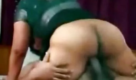 उसके सेक्सी मूवी वीडियो में सेक्सी जन्मदिन के लिए पुरानी दादी कमबख्त