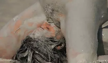 उसके मोटा होंठ के साथ काले कुतिया सेक्सी हिंदी वीडियो मूवी एक सफेद दोस्त का एक मोटा मुर्गा बेकार है