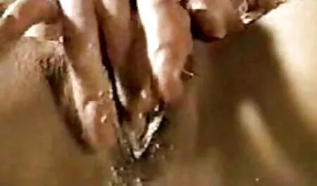नशे में न्यू सेक्सी हिंदी मूवी दोस्तों ने सभी छेदों में माँ की चुदाई की